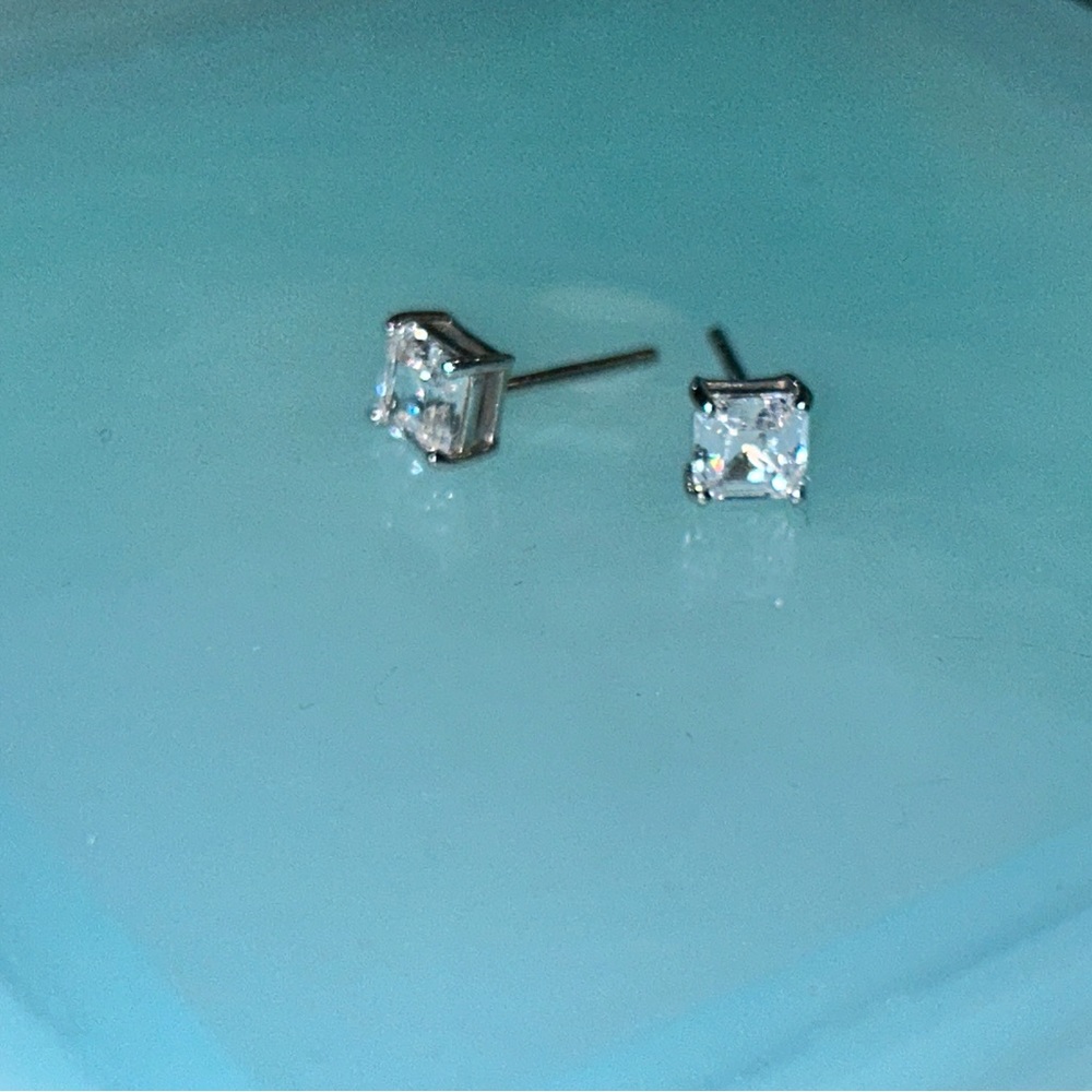 Square cut silver earrings
